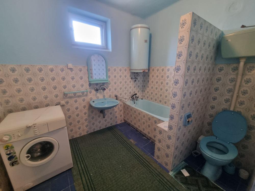 Slika 11 -  Kuća na prodaju, 235m2, 72.100€