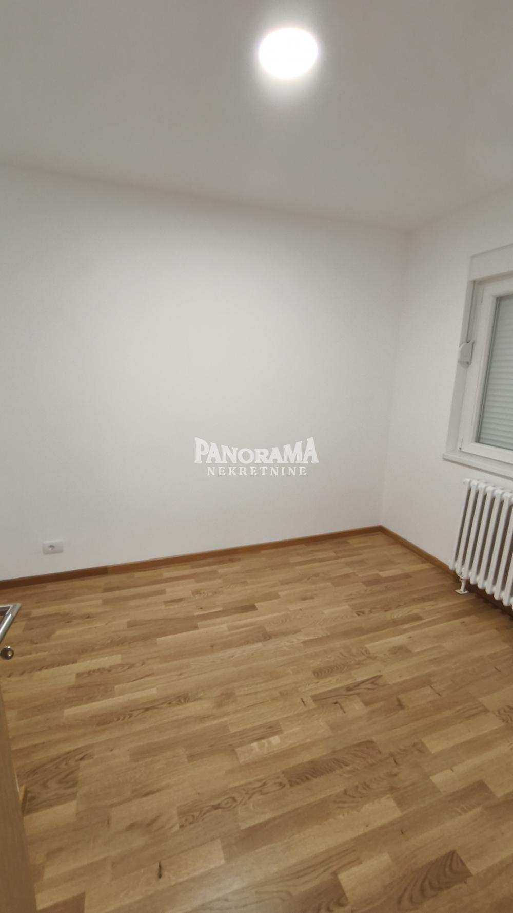 Slika 4 - Ismeta Mujezinovića, Petosoban stan na prodaju, 92m2, 387.000€