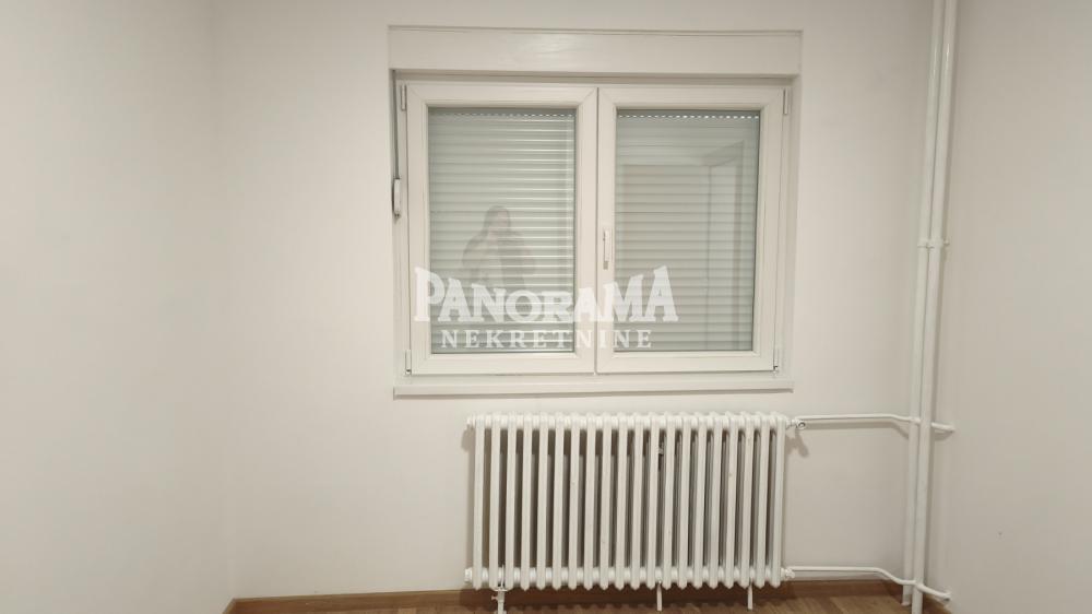 Slika 10 - Ismeta Mujezinovića, Petosoban stan na prodaju, 92m2, 387.000€