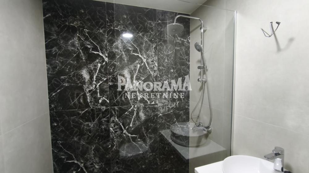 Slika 7 - Ismeta Mujezinovića, Petosoban stan na prodaju, 92m2, 387.000€
