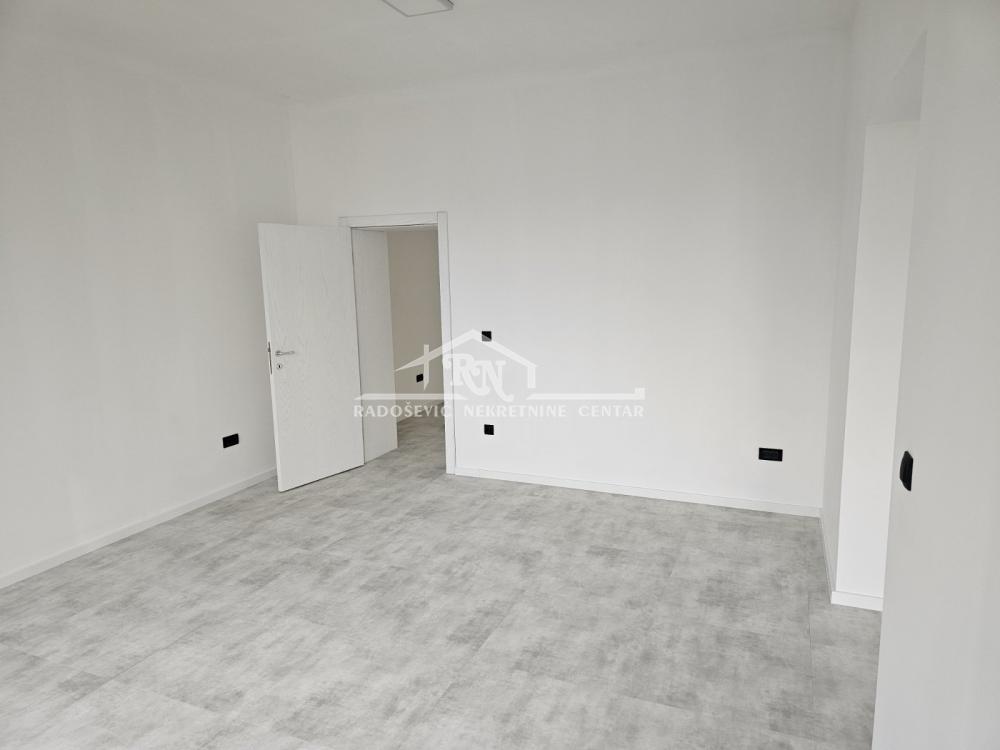 Slika 2 - Bulevar Kralja Aleksandra, Četvorosoban stan na prodaju, 103m2, 570.000€