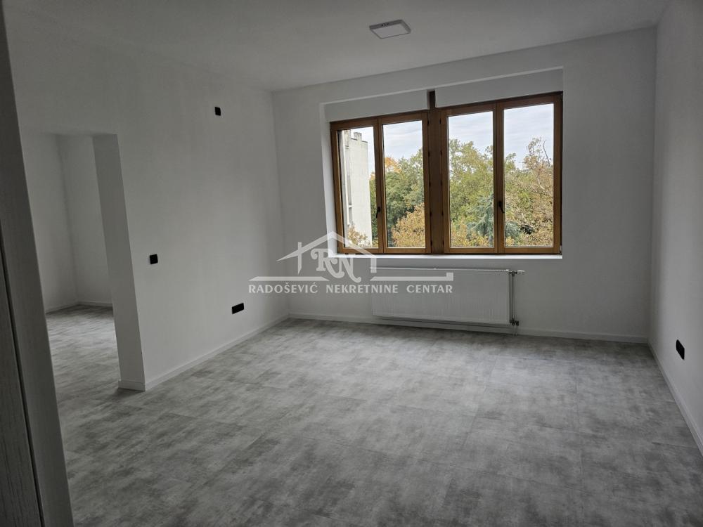 Slika 5 - Bulevar Kralja Aleksandra, Četvorosoban stan na prodaju, 103m2, 570.000€
