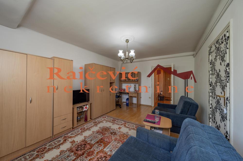 Slika 2 - Strahinjica bana, Trosoban stan na prodaju, 90m2, 350.000€