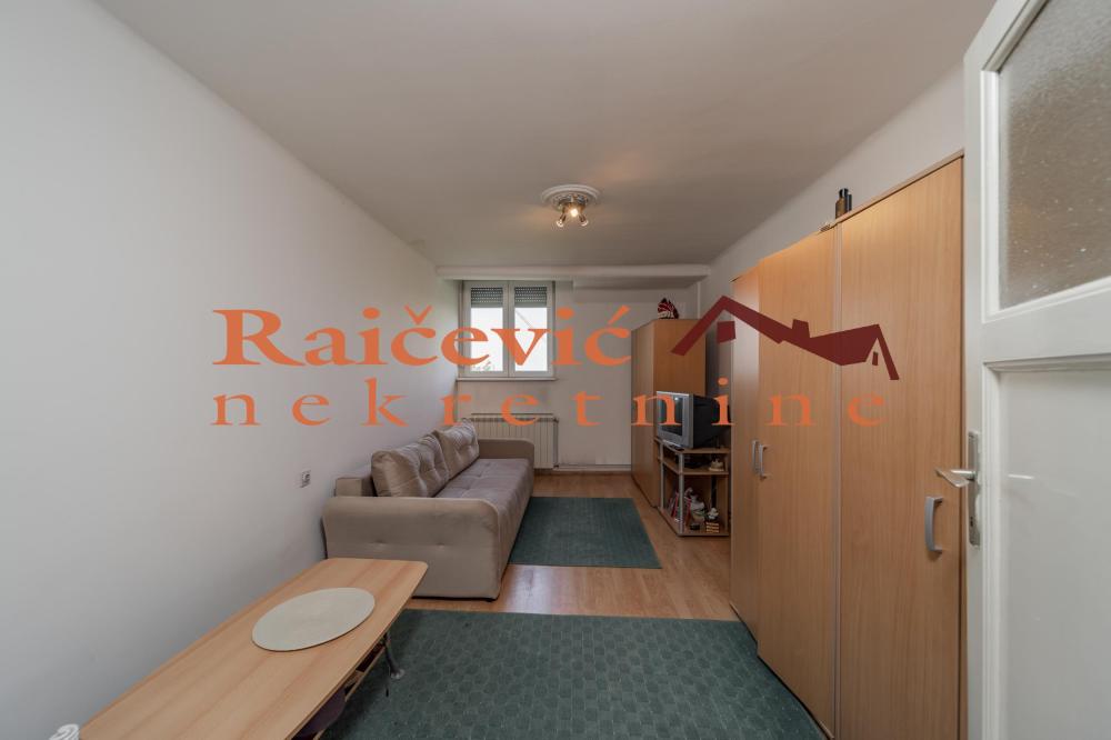 Slika 3 - Strahinjica bana, Trosoban stan na prodaju, 90m2, 350.000€