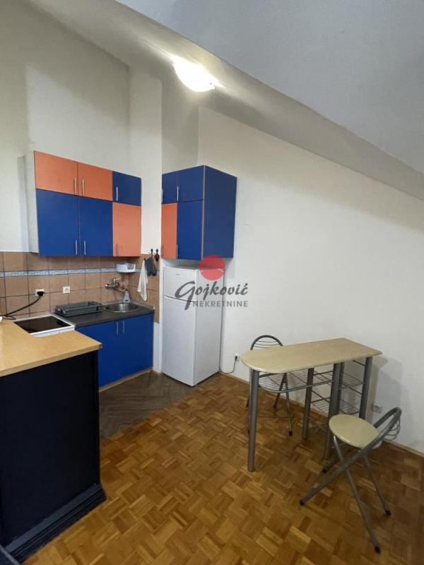 Slika 2 - Višnjički venac,  Stan za izdavanje, 30m2, 350€