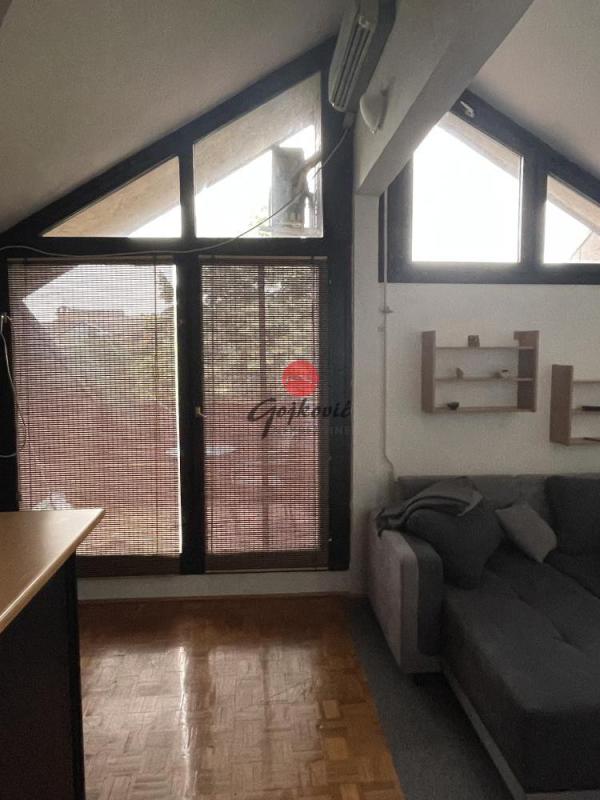 Slika 1 - Višnjički venac,  Stan za izdavanje, 30m2, 350€