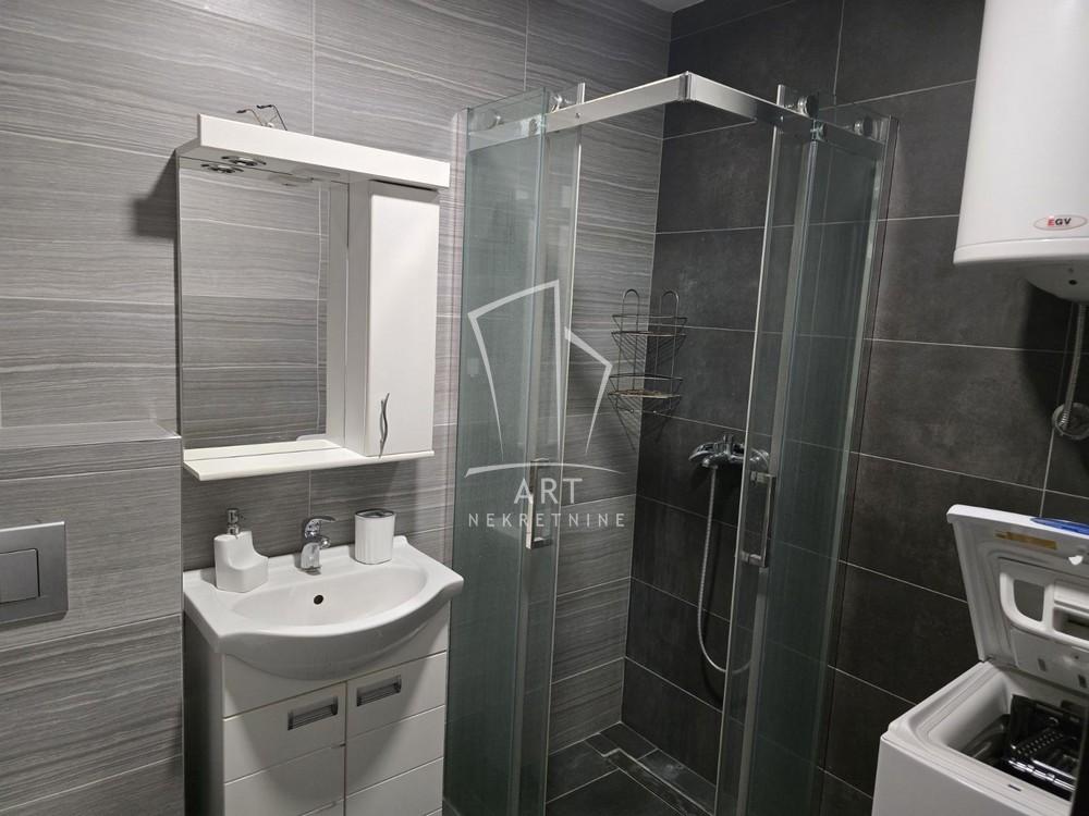 Slika 3 - Generala Božidara Jankovića,  Stan za izdavanje, 28m2, 380€