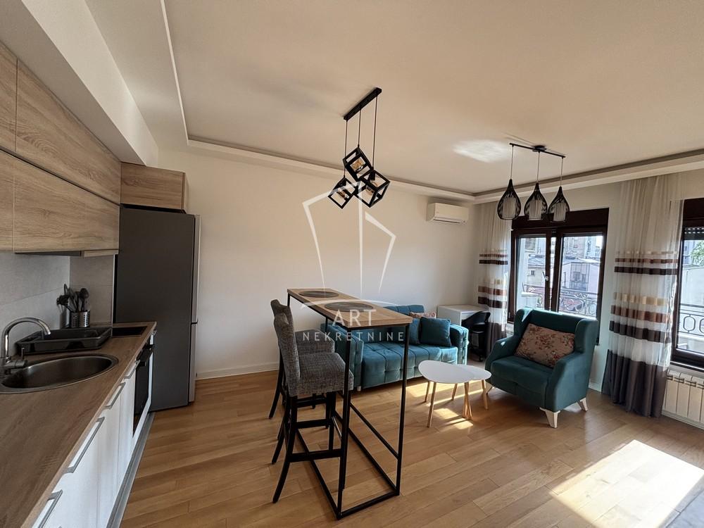 Slika 2 - Vojvode Dobrnjca, Dvosoban stan za izdavanje, 39m2, 750€