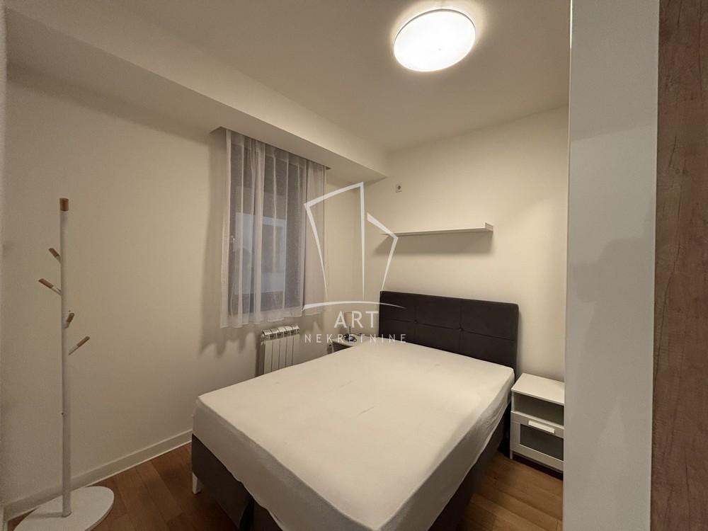 Slika 4 - Vojvode Dobrnjca, Dvosoban stan za izdavanje, 39m2, 750€