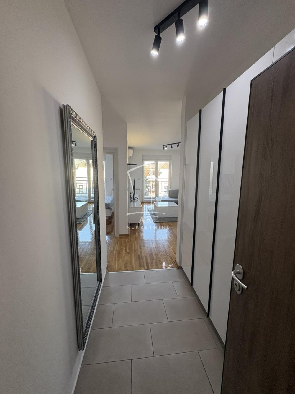 Slika 10 - Dragoslava Srejovića, Dvosoban stan za izdavanje, 51m2, 800€
