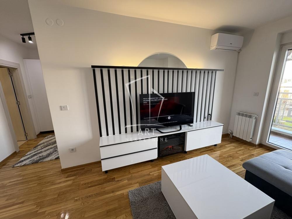 Slika 3 - Dragoslava Srejovića, Dvosoban stan za izdavanje, 51m2, 800€