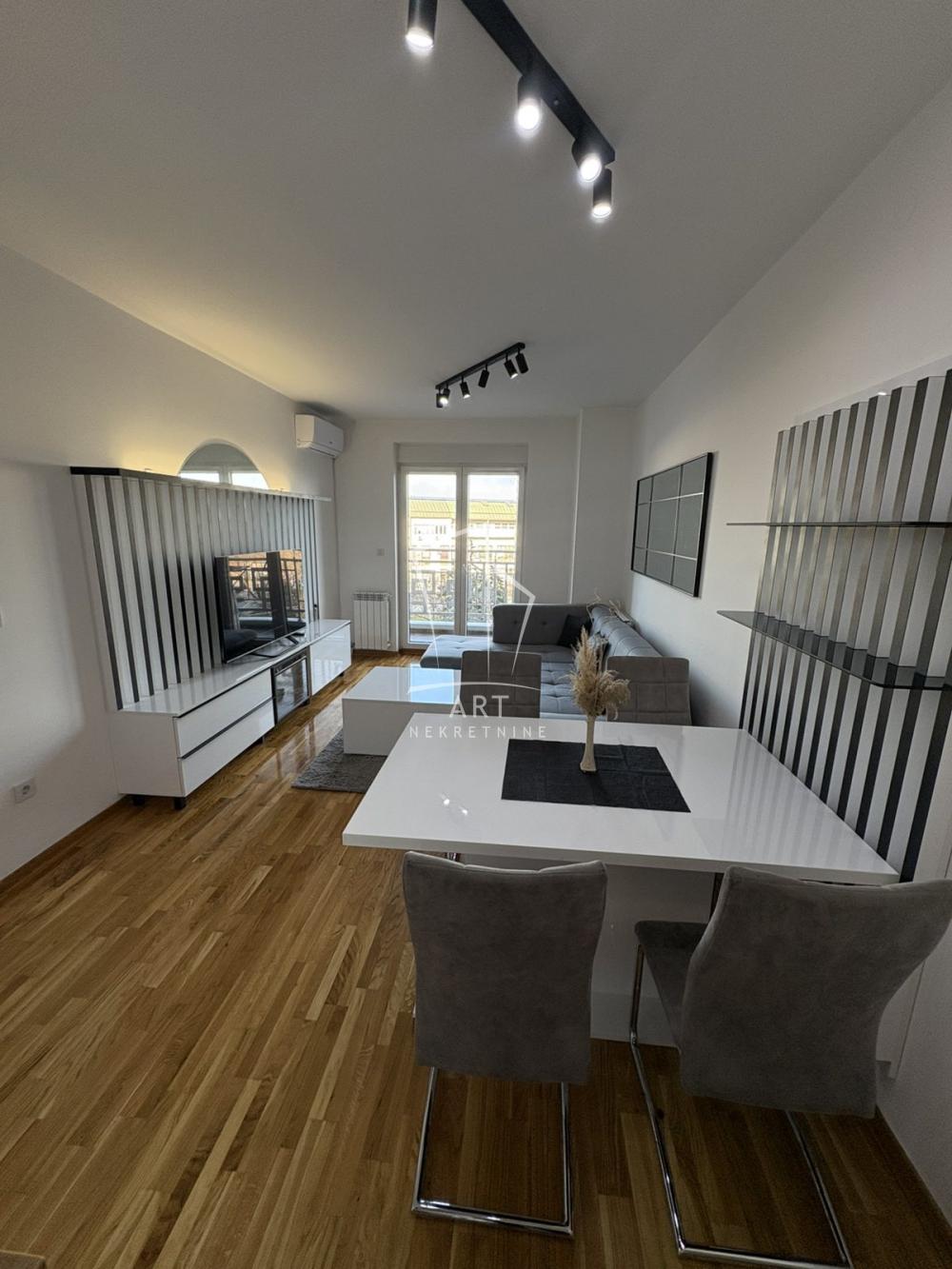 Slika 4 - Dragoslava Srejovića, Dvosoban stan za izdavanje, 51m2, 800€