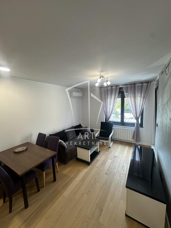Slika 3 - Tome Maksimovića, Dvosoban stan za izdavanje, 46m2, 650€