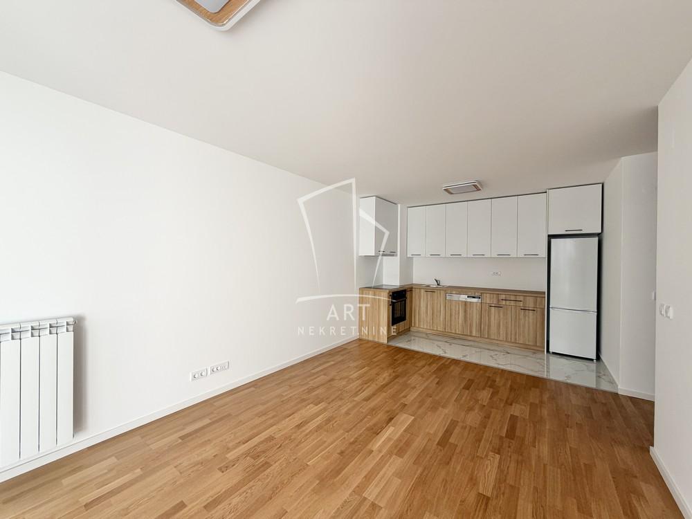 Slika 11 - Mirka Milojkovića, Trosoban stan na prodaju, 67m2, 217.000€