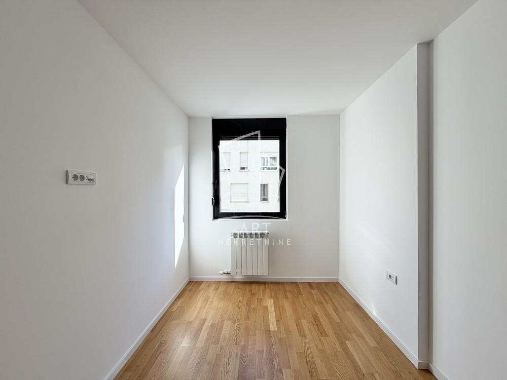 Slika 8 - Mirka Milojkovića, Trosoban stan na prodaju, 67m2, 217.000€
