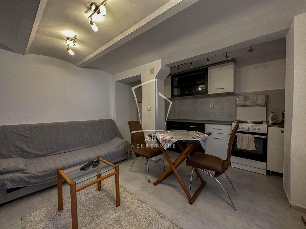 Slika 2 - Tršćanska, Petosoban stan na prodaju, 96m2, 203.500€