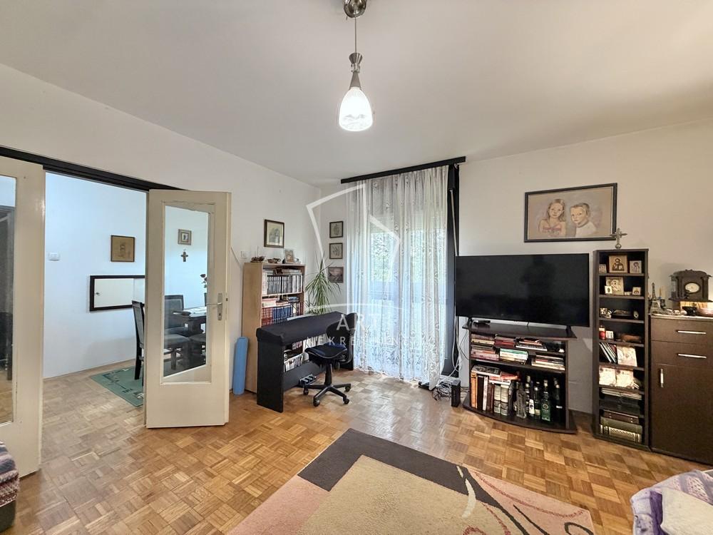 Slika 3 - Susedgradska, Četvorosoban stan na prodaju, 108m2, 270.000€