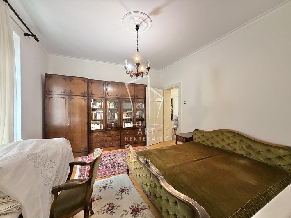 Slika 7 - Koste Jovanovića, Četvorosoban stan na prodaju, 48m2, 355.000€