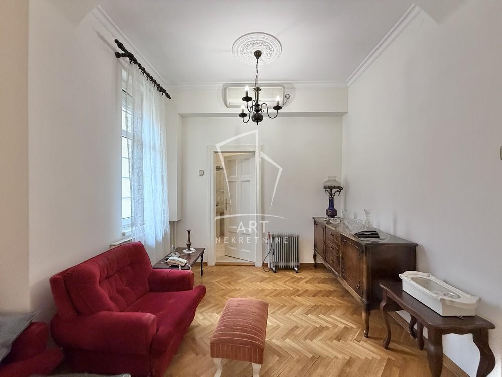 Slika 2 - Koste Jovanovića, Četvorosoban stan na prodaju, 48m2, 355.000€