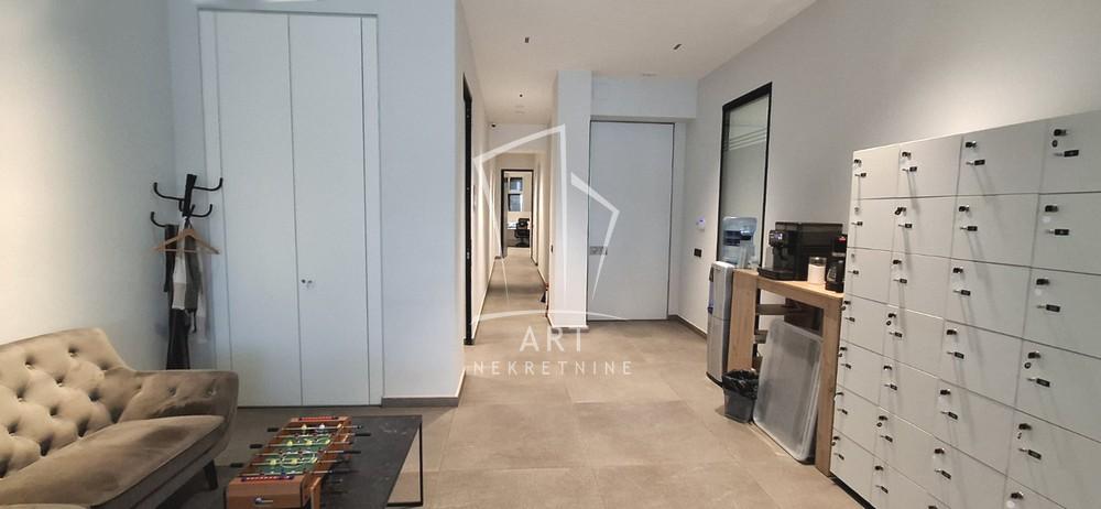 Slika 6 - Karađorđeva,  Lokal za izdavanje, 184m2, 4.000€