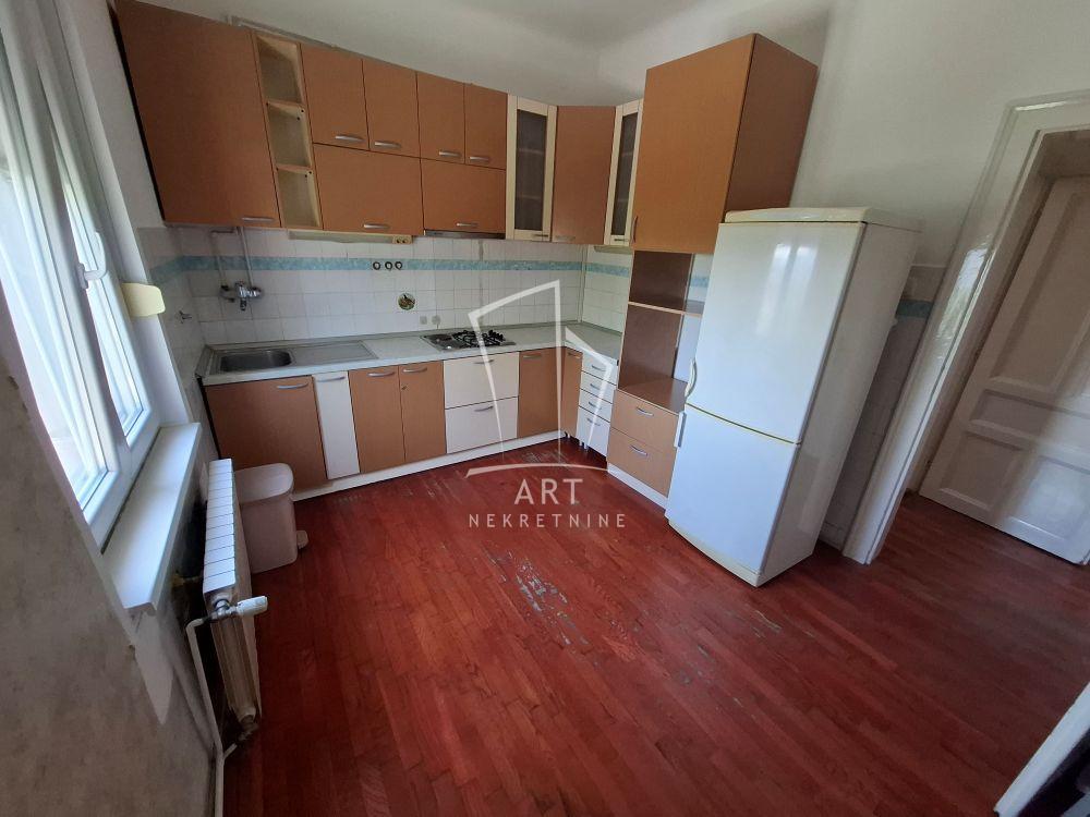 Glavna slika -Dr Nedeljka Ercegovca, Dvoiposoban stan za izdavanje, 53m2, 650€