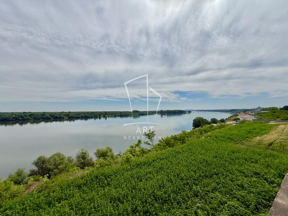 Slika 6 - Batajnički drum Plac na prodaju, Zemun, 13. maj, 3.000.000€