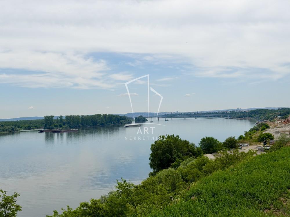 Glavna slika -Batajnički drum Plac na prodaju, Zemun, 13. maj, 3.000.000€