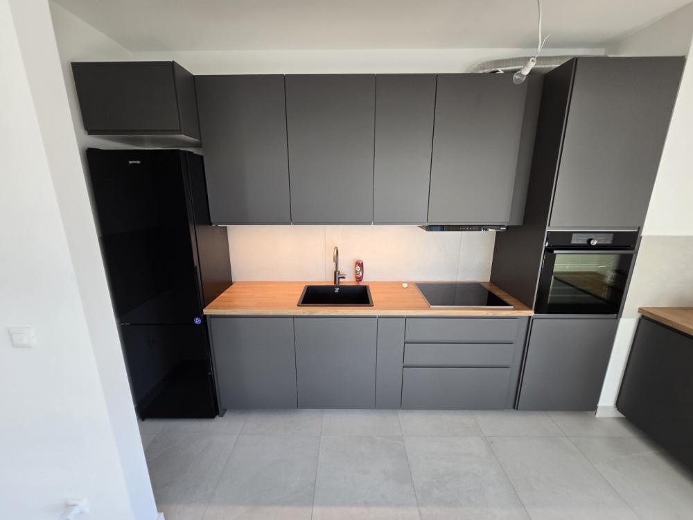 Slika 3 - Tadije Sondermajera, Trosoban stan za izdavanje, 80m2, 1.300€