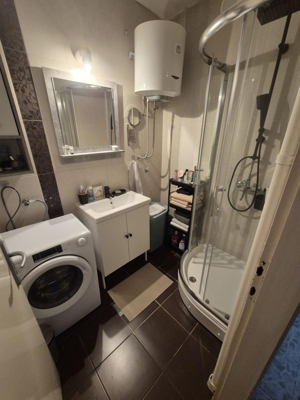 Slika 8 - Kej Oslobođenja, Dvosoban stan za izdavanje, 54m2, 600€