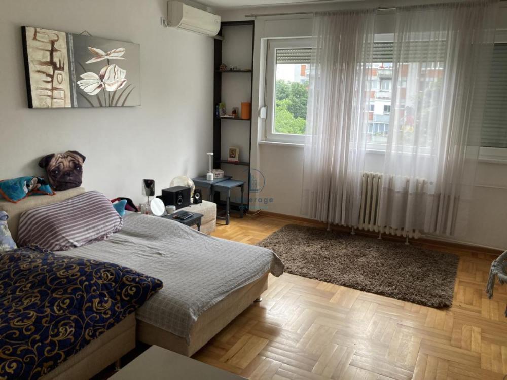 Glavna slika oglasa 401555