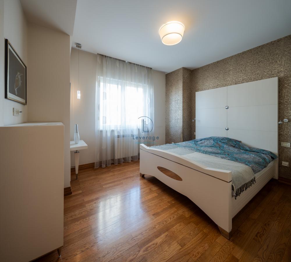 Slika 7 - Šćerbinova, Trosoban stan na prodaju, 150m2, 480.000€