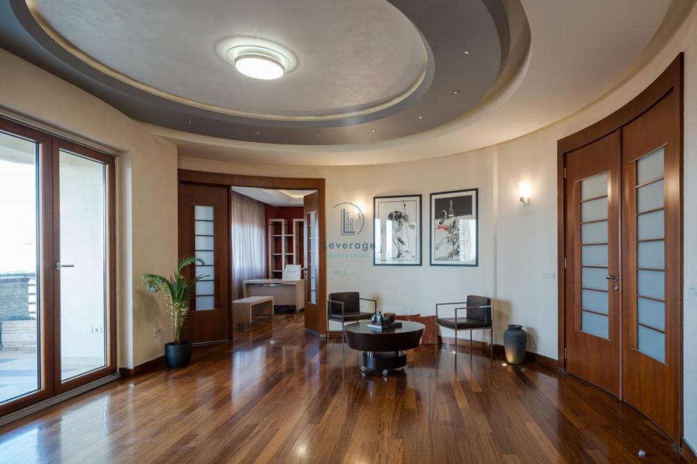 Slika 4 - Šćerbinova, Trosoban stan na prodaju, 150m2, 480.000€