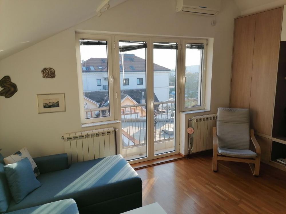 Slika 2 - Mileševska, Dvosoban stan za izdavanje, 50m2, 800€