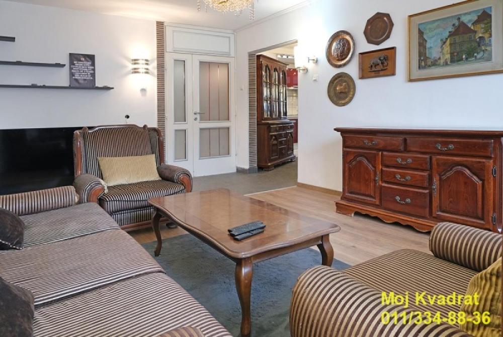 Slika 2 - Četvorosoban stan na prodaju, 99m2, 366.500€