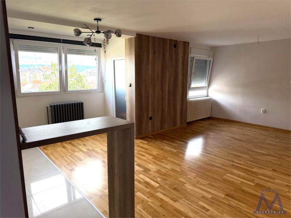 Slika 1 - Dvoiposoban stan na prodaju, 61m2, 159.000€
