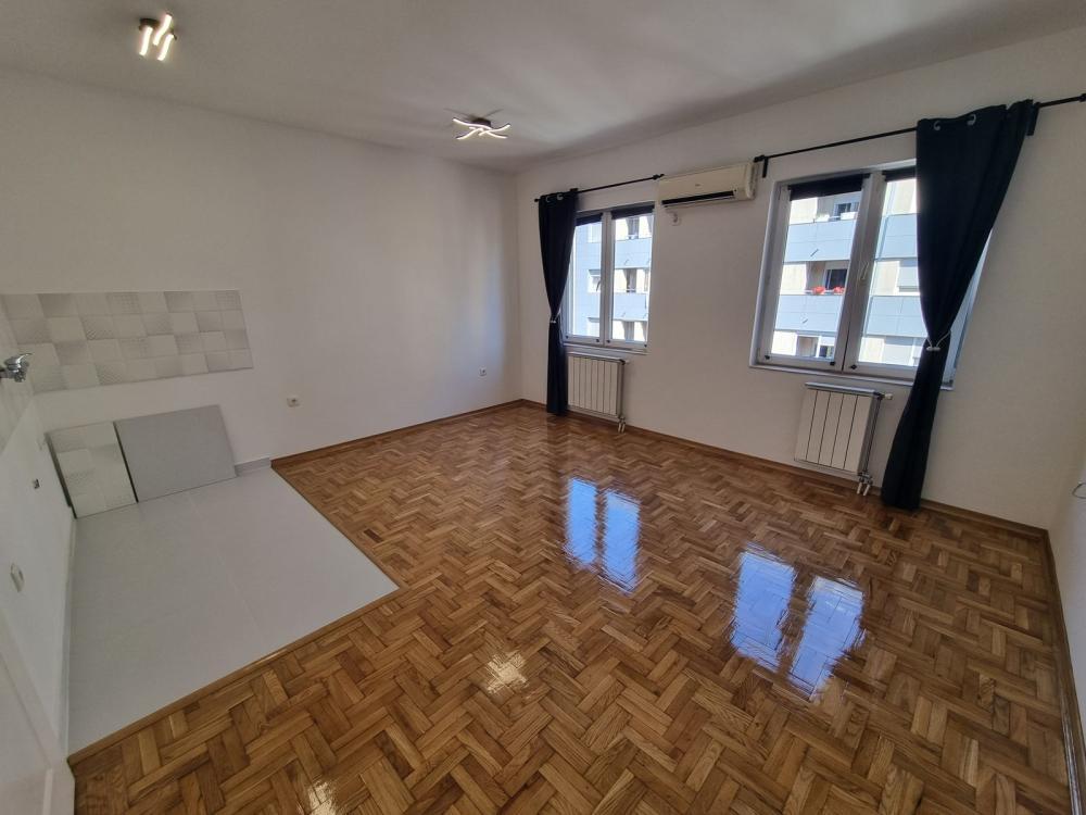 Glavna slika -Jednosoban stan na prodaju, 26m2, 90.000€