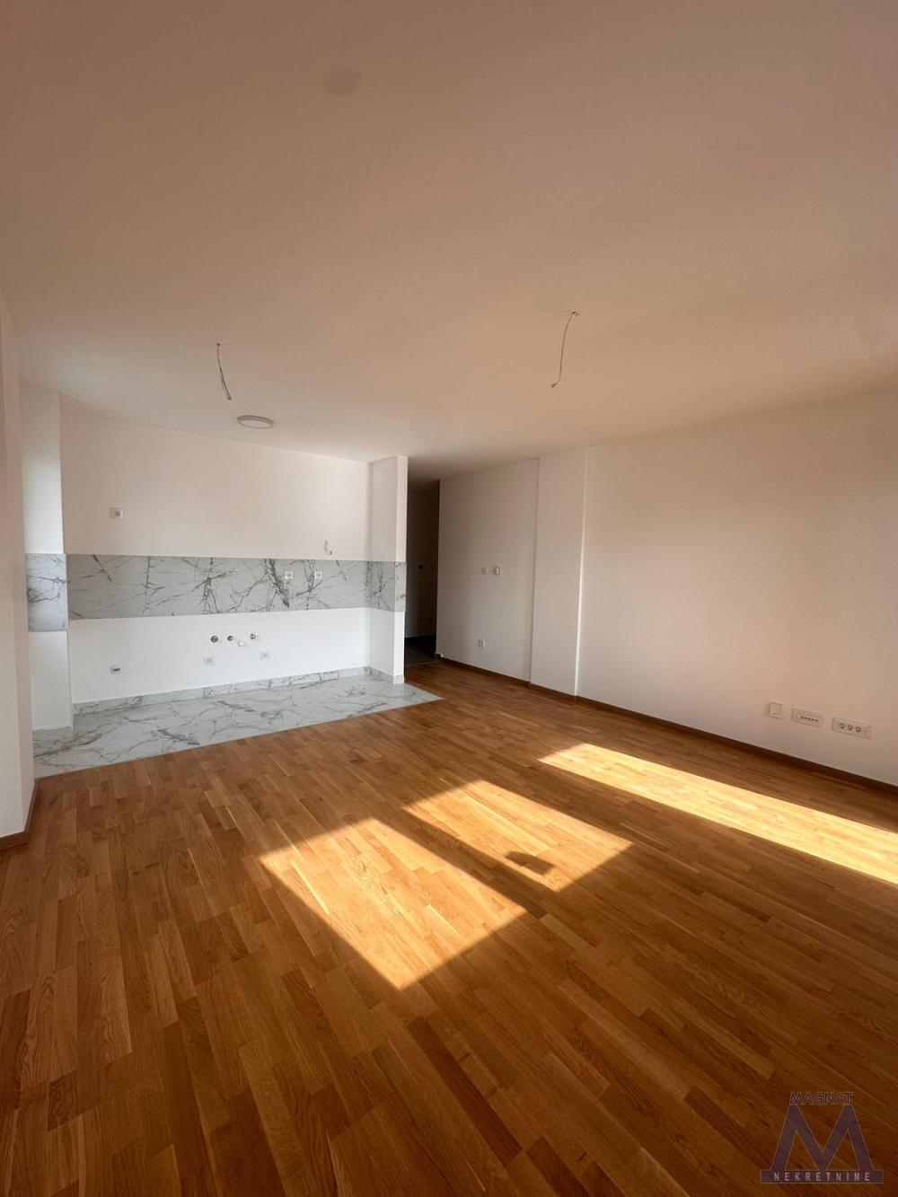 Glavna slika -Troiposoban stan na prodaju, 74m2, 169.950€