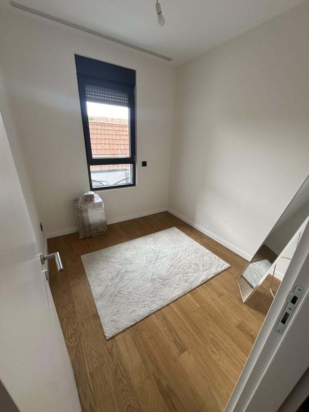 Slika 9 - Banijska, Trosoban stan za izdavanje, 53m2, 700€