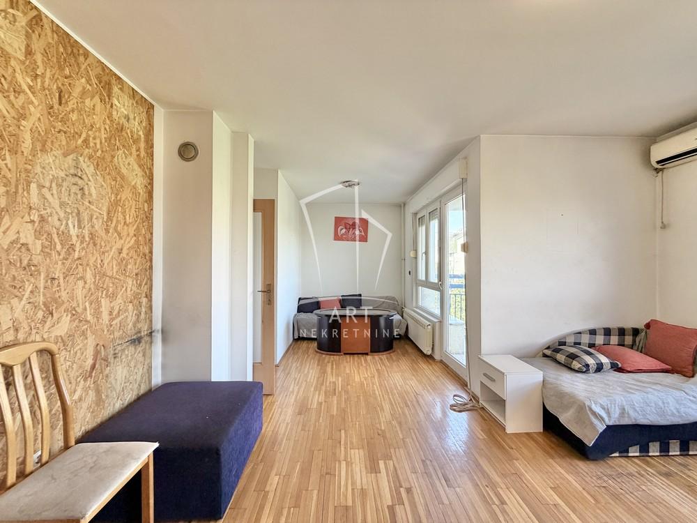 Slika 1 - Brdovita, Dvosoban stan na prodaju, 56m2, 179.000€