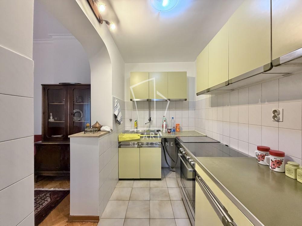 Slika 10 - Koste Jovanovića, Četvorosoban stan na prodaju, 96m2, 355.000€
