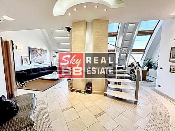 Slika 4 - Hadži Prodanova, Četvoroiposoban stan na prodaju, 182m2, 890.000€