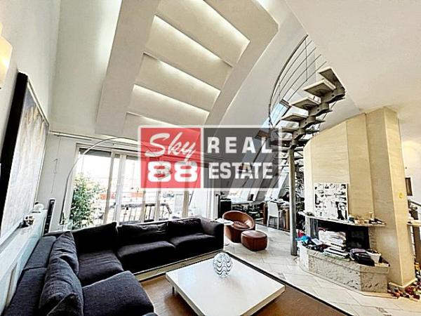 Slika 1 - Hadži Prodanova, Četvoroiposoban stan na prodaju, 182m2, 890.000€