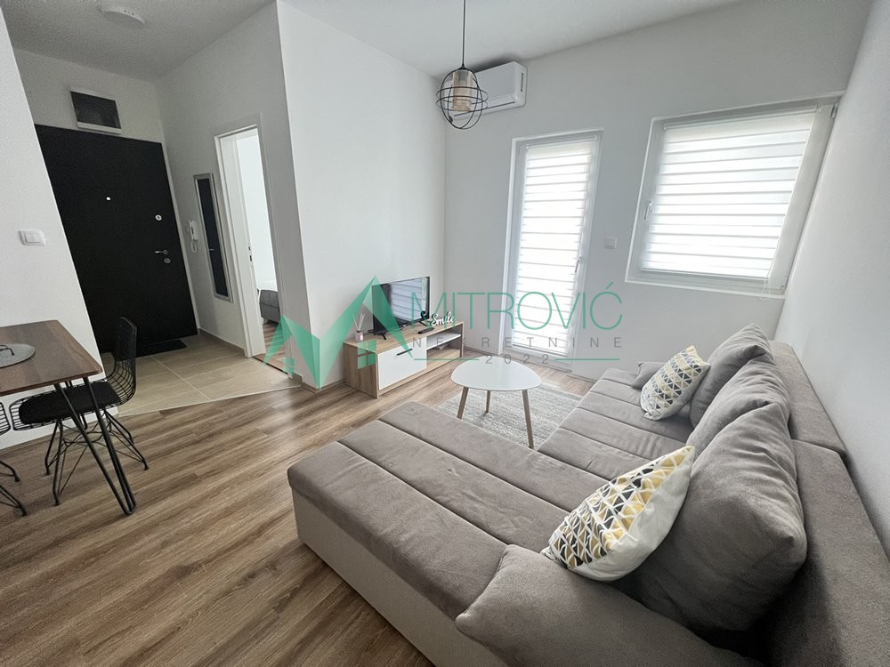 Slika 1 - Jednoiposoban stan za izdavanje, 32m2, 300€