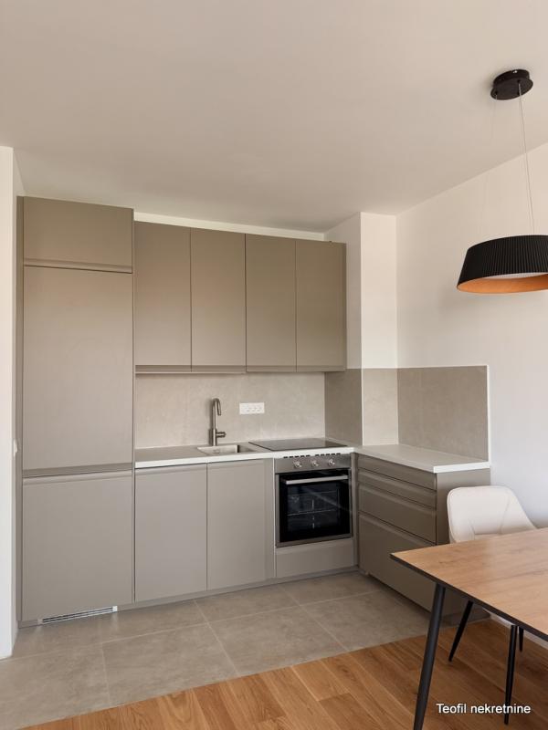 Slika 3 - Radnička, Jednoiposoban stan za izdavanje, 40m2, 800€