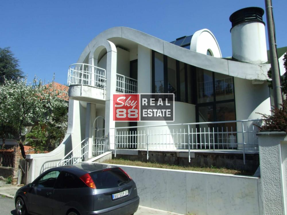 Glavna slika -Vile Ravijojle,  Kuća na prodaju, 456m2, 1.375.000€
