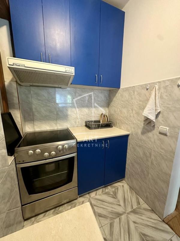 Slika 3 - Šumatovačka, Dvosoban stan za izdavanje, 45m2, 600€