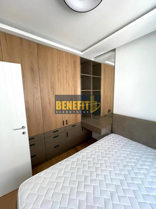 Slika 5 - Trosoban stan za izdavanje, 54m2, 800€