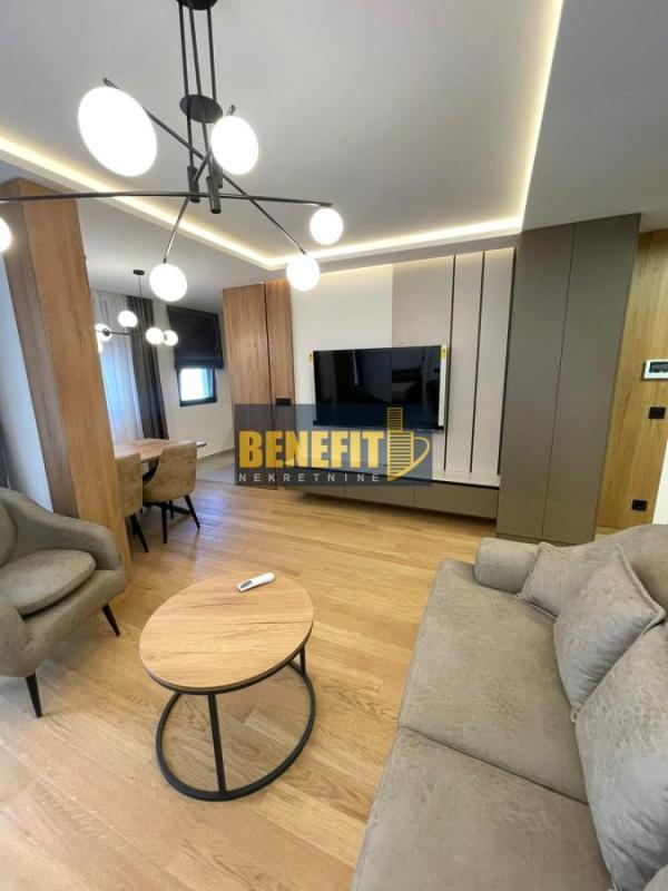 Slika 1 - Trosoban stan za izdavanje, 54m2, 800€