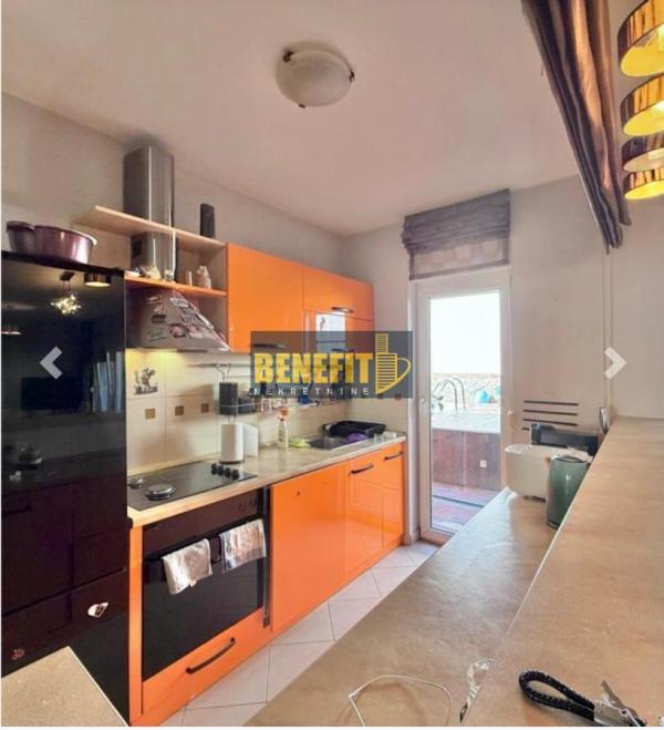 Slika 9 -  Stan na prodaju, 298m2, 825.000€