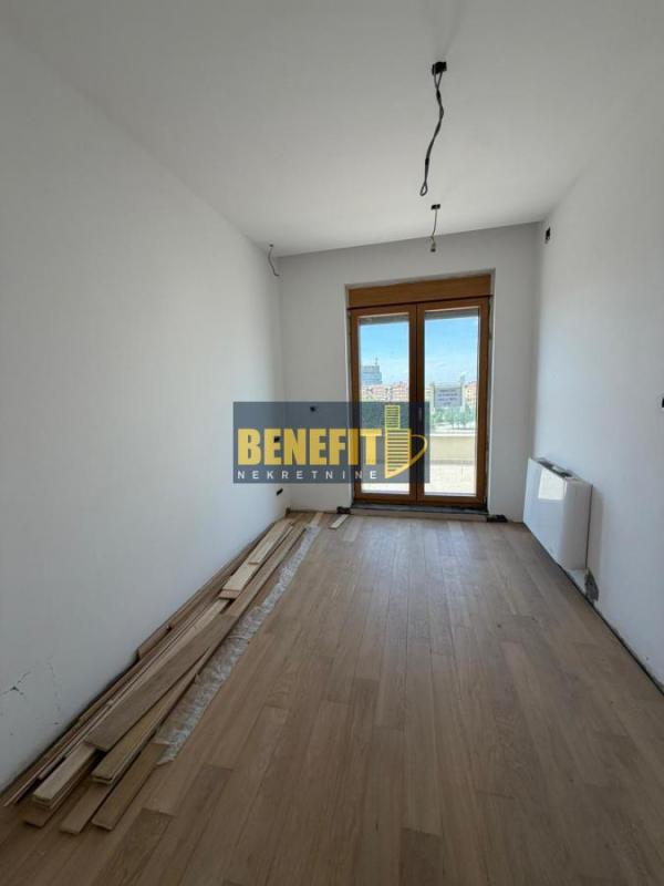 Slika 10 - Četvorosoban stan na prodaju, 317m2, 1.800.000€